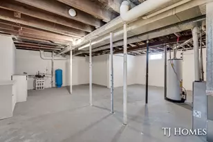 948 Becker Rd, Muskegon, MI 49445 - Photo 26