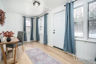 948 Becker Rd, Muskegon, MI 49445 - Photo 8