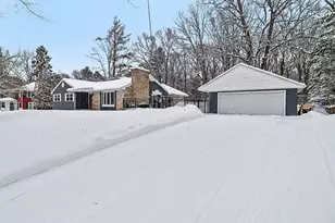 1310 N Washington Ave, Ludington, MI 49431 - Photo 4