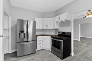 546 Washburn Ave, Kalamazoo, MI 49048 - Photo 10