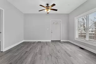 546 Washburn Ave, Kalamazoo, MI 49048 - Photo 4