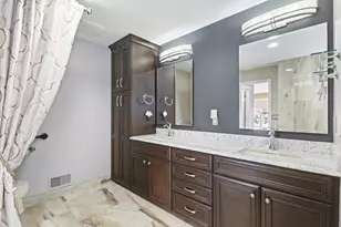 18269 Blue Heron Dr E, Northville, MI 48168 - Photo 24