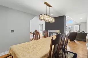 18269 Blue Heron Dr E, Northville, MI 48168 - Photo 14