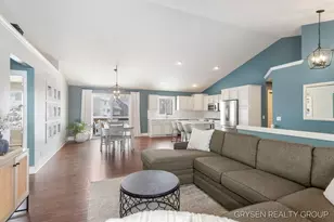 6114 Kingsbury Ct, Allendale, MI 49401 - Photo 10