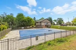 756 W Kilgore Rd, Kalamazoo, MI 49008 - Photo 18