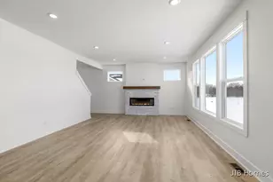 7105 Kettle Dale Ave SE, Alto, MI 49302 - Photo 4