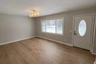 233 Washington Ave, Plainwell, MI 49080 - Photo 16