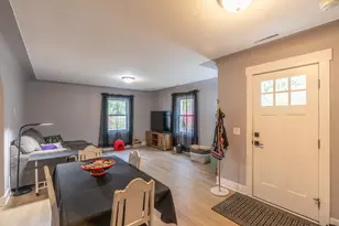 517 S Sheridan Dr, Muskegon, MI 49442 - Photo 2