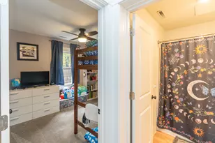 517 S Sheridan Dr, Muskegon, MI 49442 - Photo 10