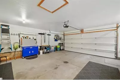 292 S Carolyn Drive, Lake City, MI 49651 - Photo 50