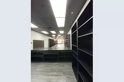 37600 Van Dyke Avenue, Sterling Heights, MI 48312 - Photo 8