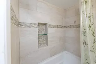 644 Watersedge Dr, Ann Arbor, MI 48105 - Photo 22