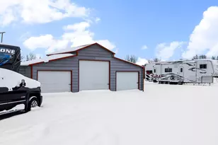 3011 E Empire Ave, Benton Harbor, MI 49022 - Photo 20