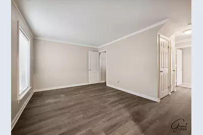 23007 Brittany Avenue, Eastpointe, MI 48021 - Photo 6