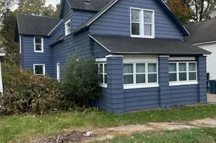 38 Margaret St, Battle Creek, MI 49014 - Photo 2