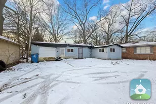 111 Rotterdam Ave, Muskegon, MI 49444 - Photo 1