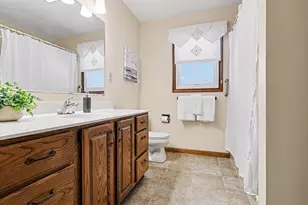 2896 Kim St, Saint Joseph, MI 49085 - Photo 10