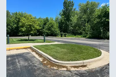 815 E Main Avenue, Zeeland, MI 49464 - Photo 8