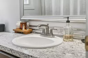 447 Stonehenge St SE, Grand Rapids, MI 49548 - Photo 20