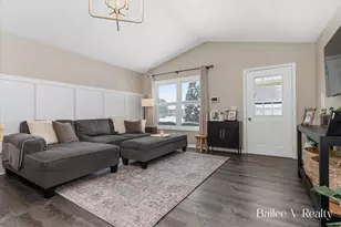 447 Stonehenge St SE, Grand Rapids, MI 49548 - Photo 10