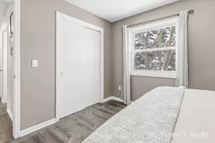 447 Stonehenge St SE, Grand Rapids, MI 49548 - Photo 18