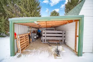 6117 Kennedy Rd, Munith, MI 49259 - Photo 34