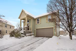 5123 Blazing Star Ct SE, Kentwood, MI 49512 - Photo 2