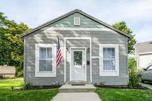 307 E Telegraph St, Dowagiac, MI 49047 - Photo 2