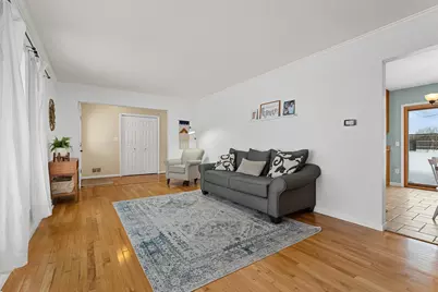 232 Glenview Avenue, Paw Paw, MI 49079 - Photo 6