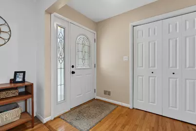 232 Glenview Avenue, Paw Paw, MI 49079 - Photo 2