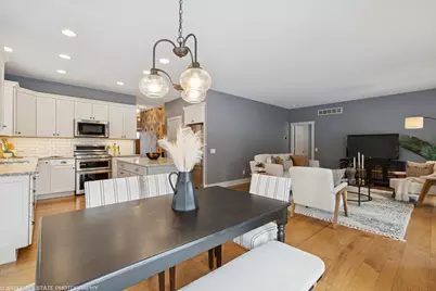 4047 Fox Woods Road, Saint Joseph, MI 49085 - Photo 6