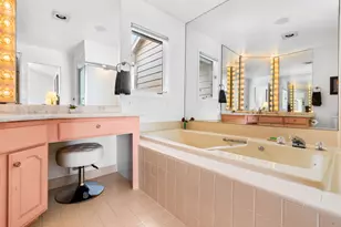 1261 Laurel View Dr, Ann Arbor, MI 48105 - Photo 30