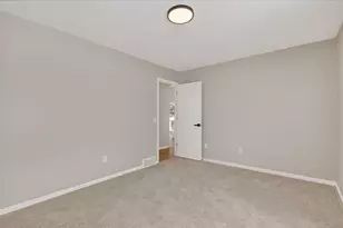 145 Rollingwood Dr, Rockford, MI 49341 - Photo 28