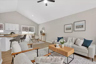 145 Rollingwood Dr, Rockford, MI 49341 - Photo 10