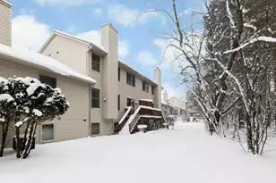 2314 S Highland View Cir SE, Grand Rapids, MI 49506 - Photo 26