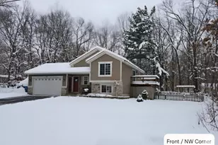 3928 S Arrowhead Trail, Allegan, MI 49010 - Photo 4