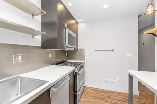 16 Park St, Saugatuck, MI 49453 - Photo 16