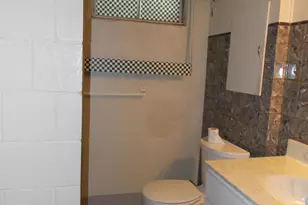 1032 Sutton St, Saginaw, MI 48602 - Photo 12