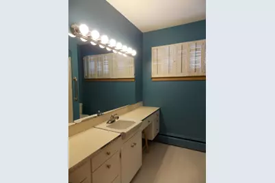 1032 Sutton Street, Saginaw, MI 48602 - Photo 6