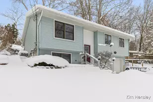 4172 Huntington Ave NE, Grand Rapids, MI 49525 - Photo 2
