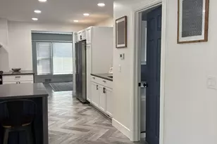 5681 Houghten Dr, Troy, MI 48098 - Photo 26