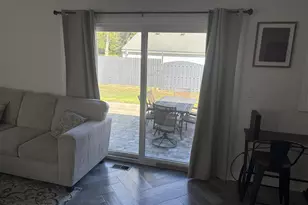 5681 Houghten Dr, Troy, MI 48098 - Photo 32