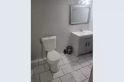 6775 Winthrop Street, Detroit, MI 48228 - Photo 20