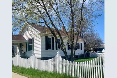 328 4th Street, Manistee, MI 49660 - Photo 2