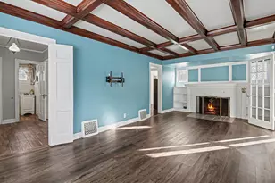 739 Beverly Park Pl, Jackson, MI 49203 - Photo 8