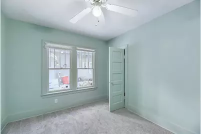 266 Parker Avenue, Benton Harbor, MI 49022 - Photo 18