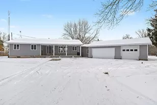 68361 Crooked Creek Rd, White Pigeon, MI 49099 - Photo 2