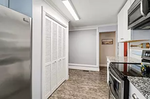 309 N Robert St, Ludington, MI 49431 - Photo 18