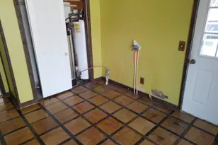 504 Wilbur Ave, Brooklyn, MI 49230 - Photo 4