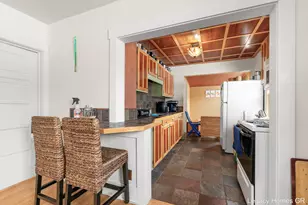 1002 St Joseph St, South Haven, MI 49090 - Photo 6